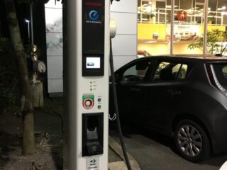 electric car charger nissan dealership - renting an electric car in maui