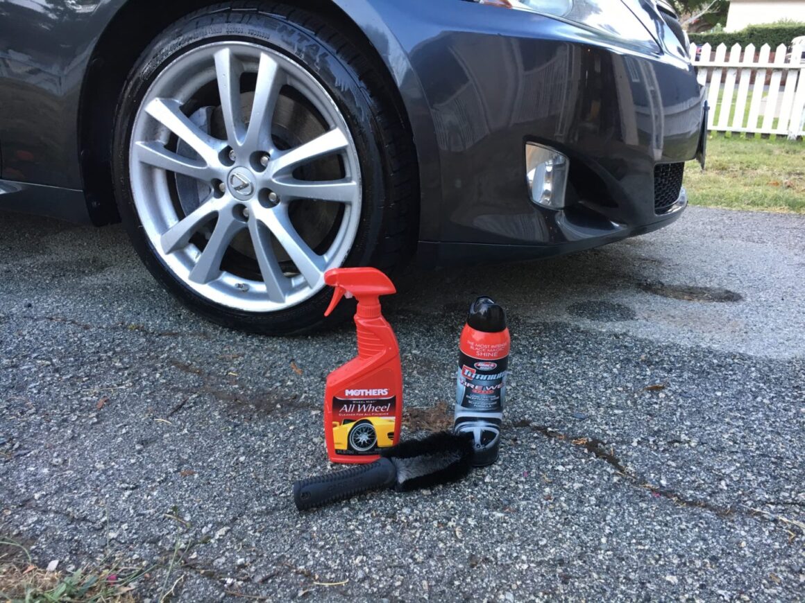 Wheel cleaner and tire cleaner - lexus is350