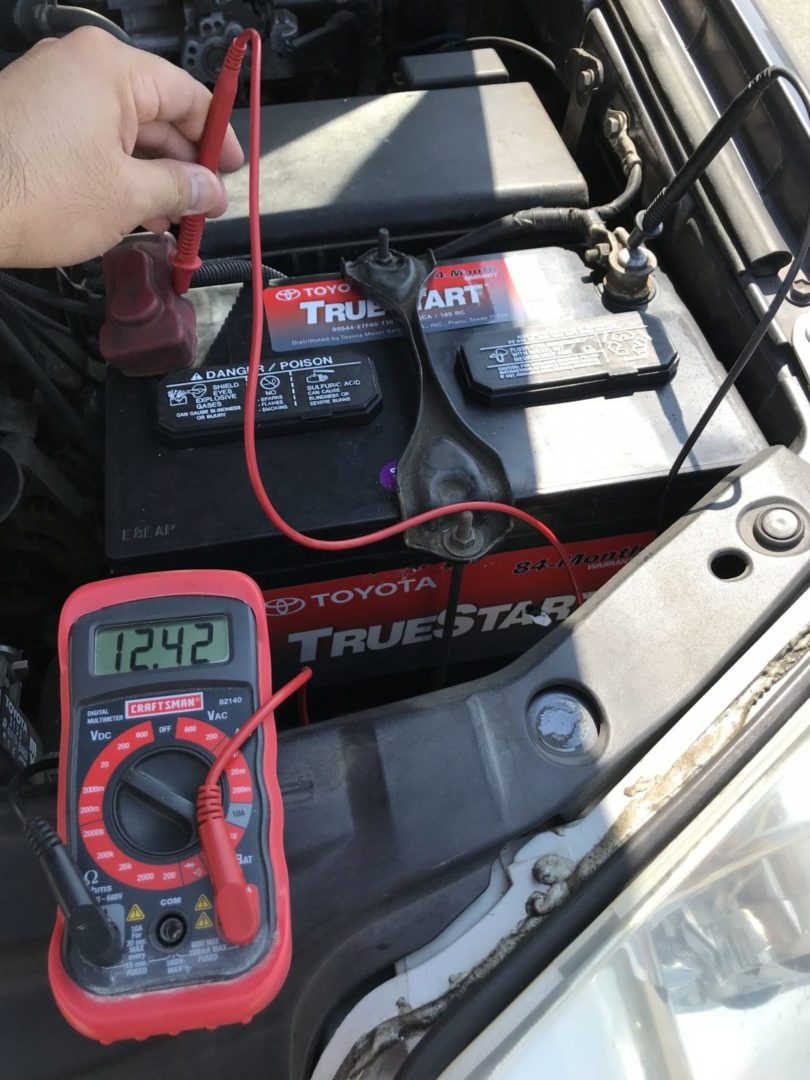measuring voltage of new car battery