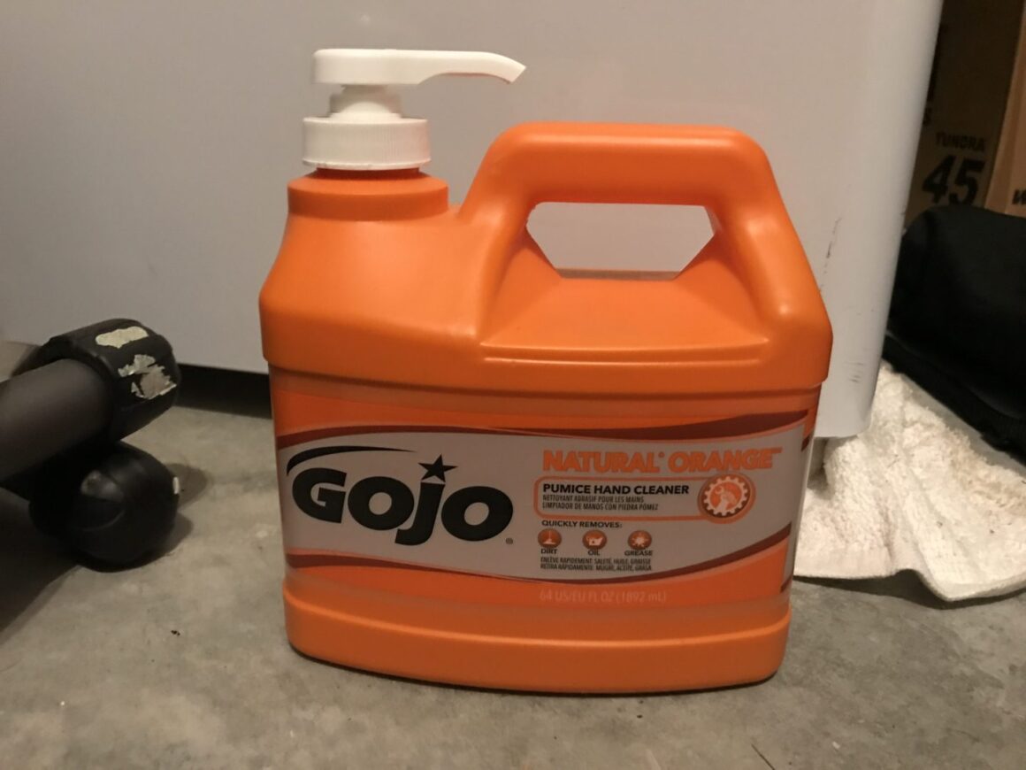 gojo hand cleaner