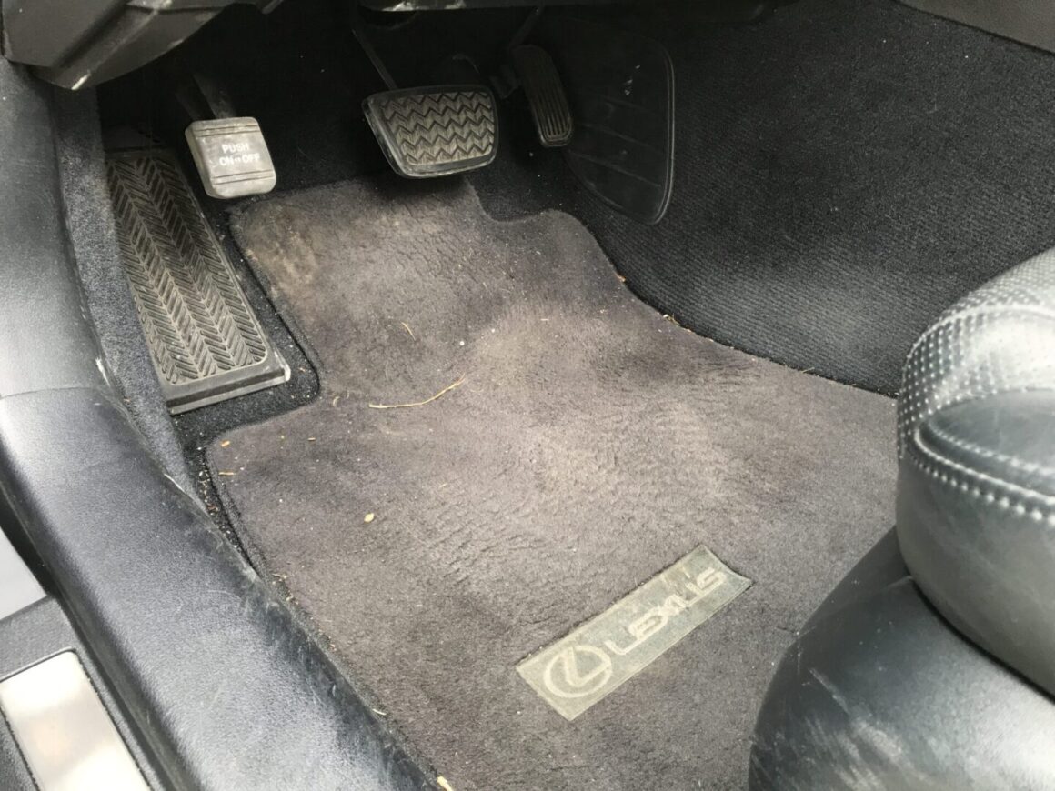 how to clean and detail interior - remove floor mats