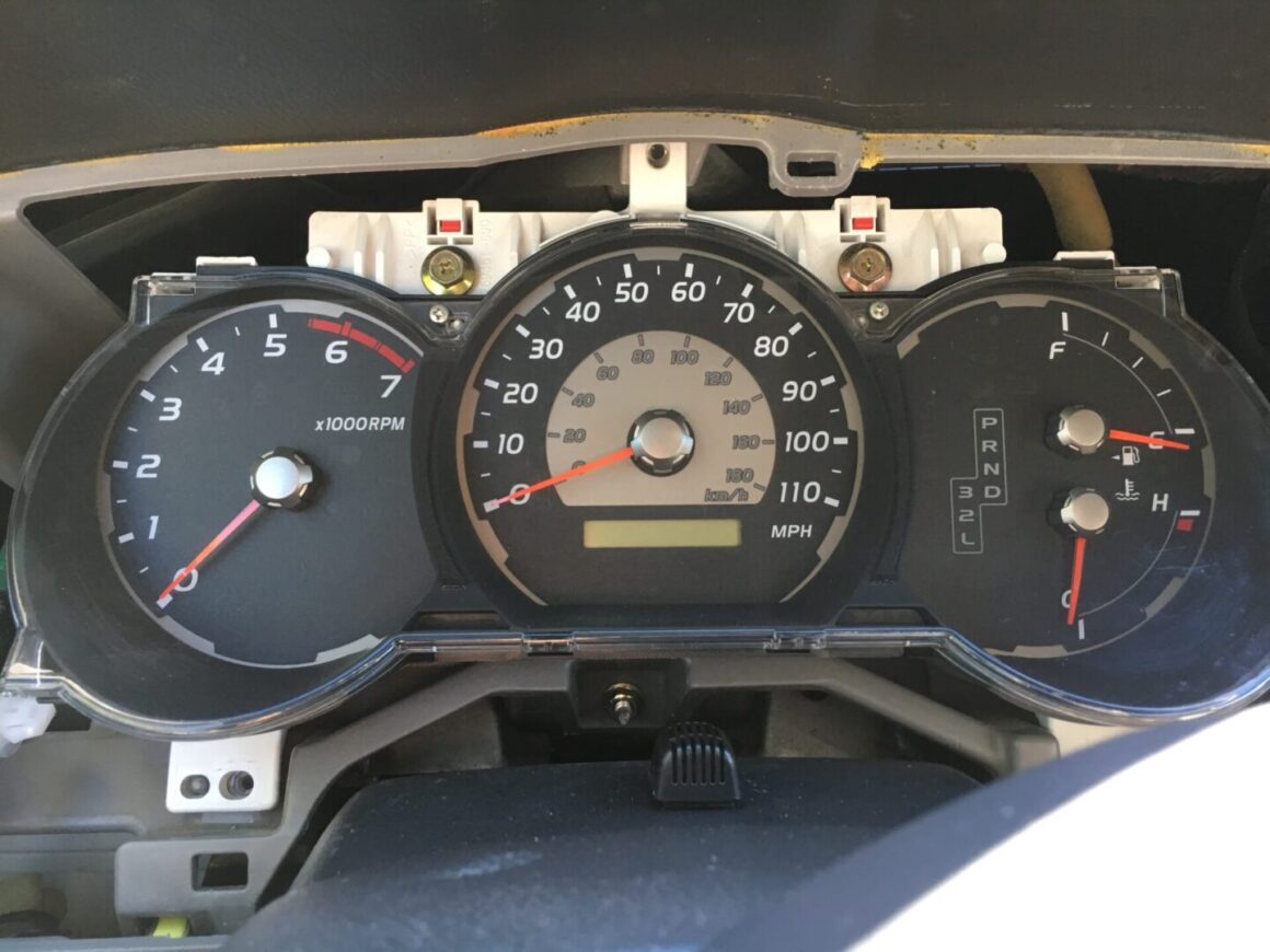 4th gen 4runner how to replace instrument cluster and transfer mileage