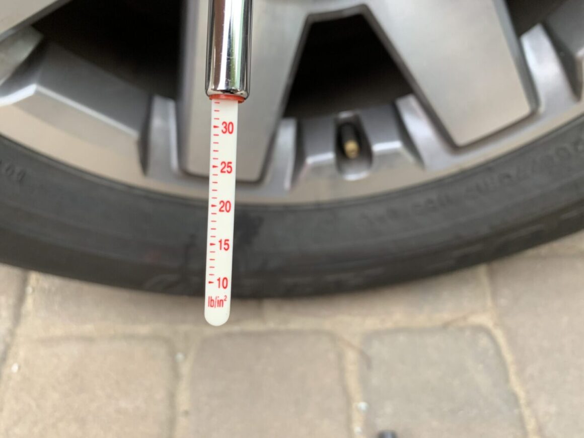 checking tire pressure