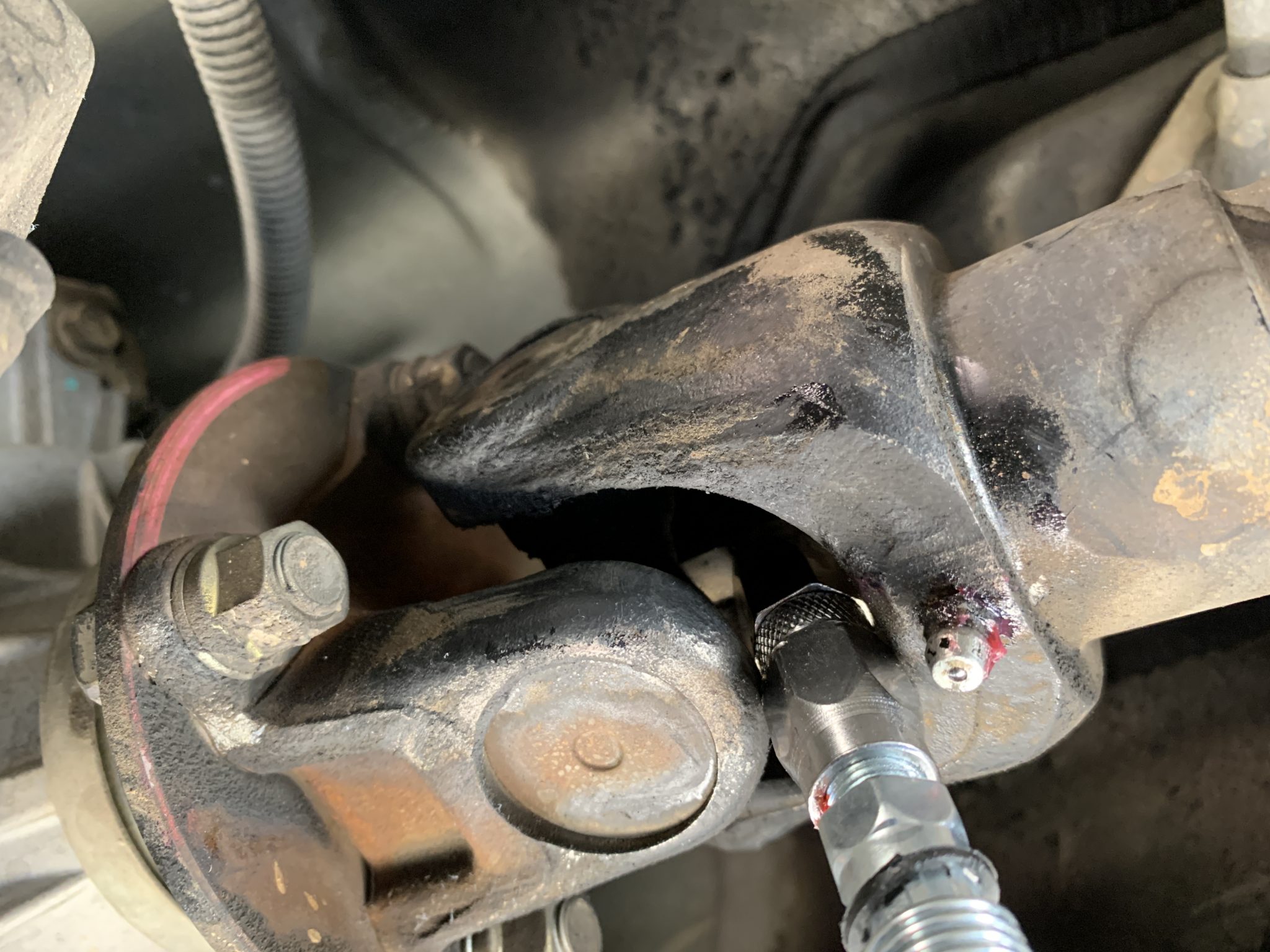 How to Grease the Driveshaft 4th Gen Toyota 4Runner The Track Ahead