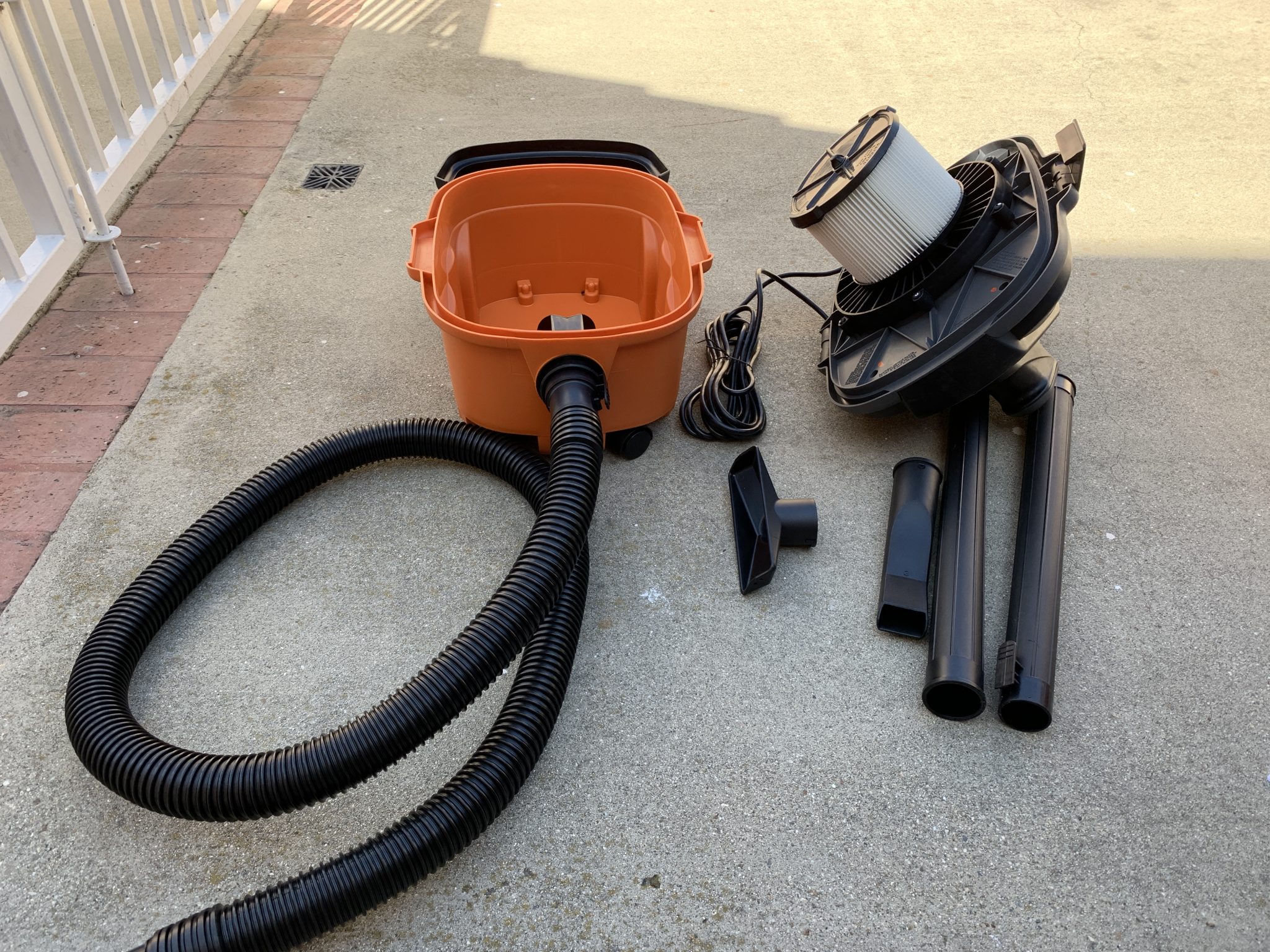 Ridgid 4Gallon Wet/Dry Shop Vacuum Review The Track Ahead