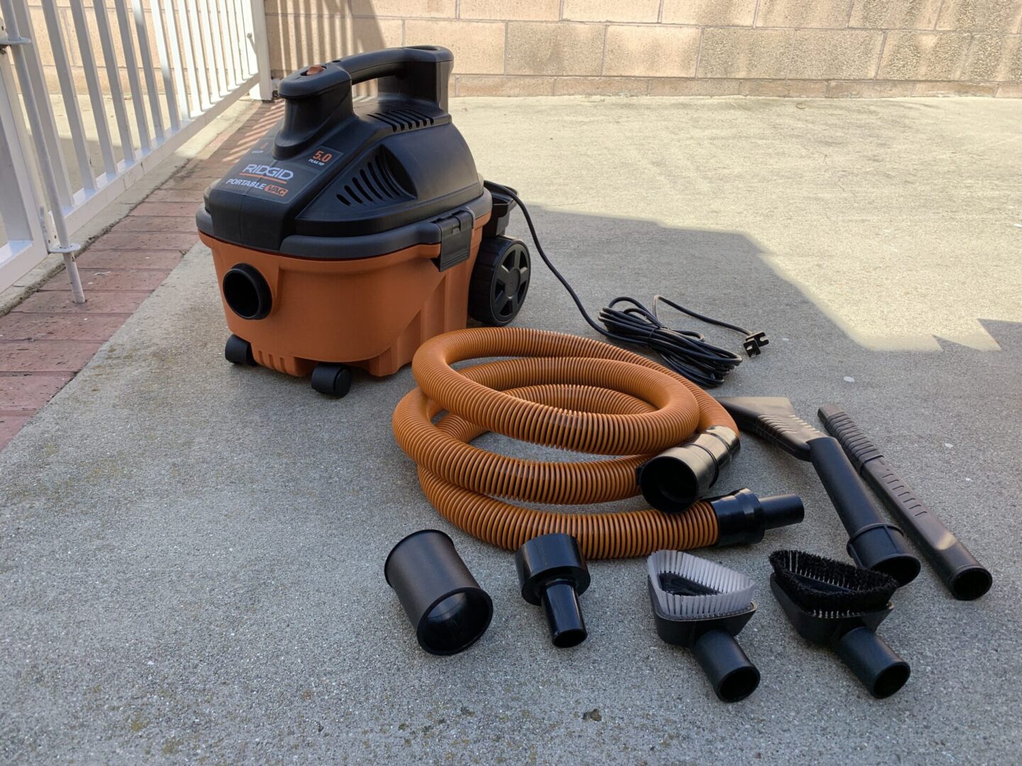 Clean your House with a Ridgid Vac