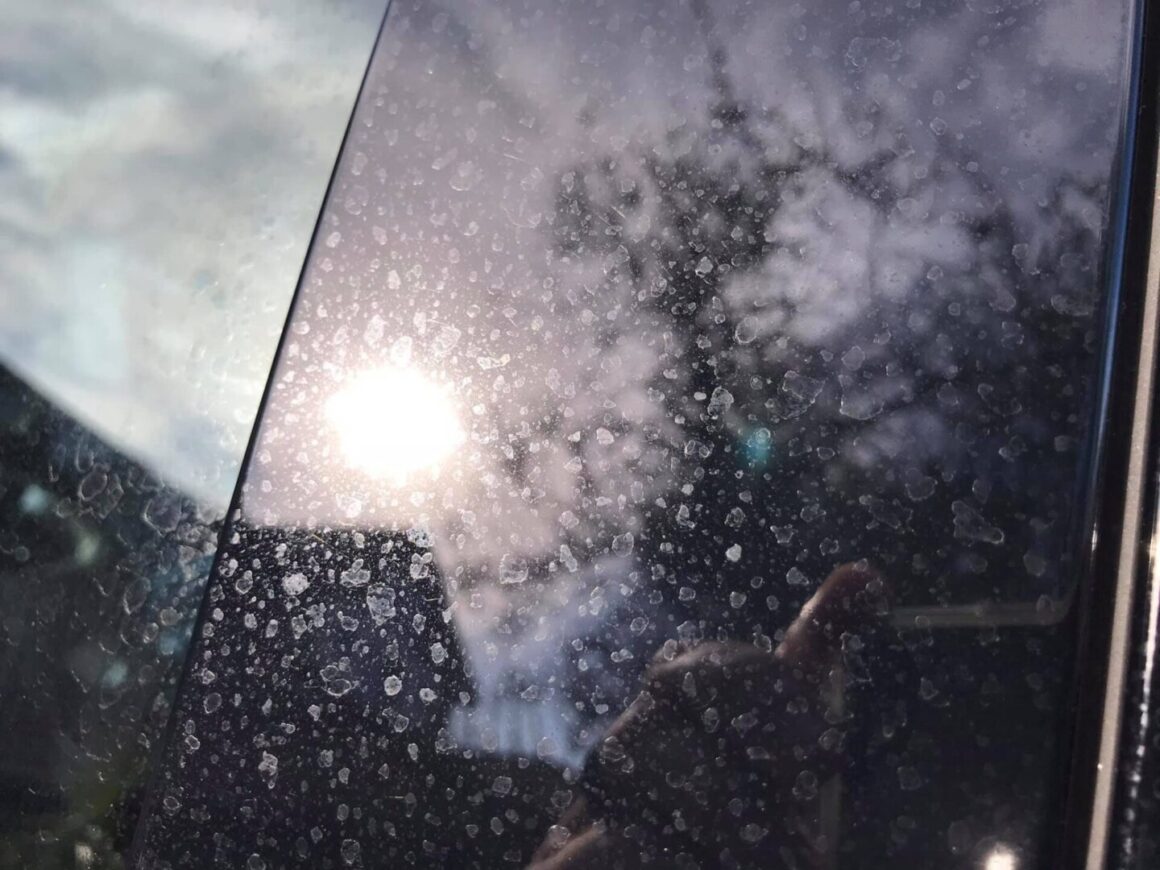 how to remove hard water spots from car window glass