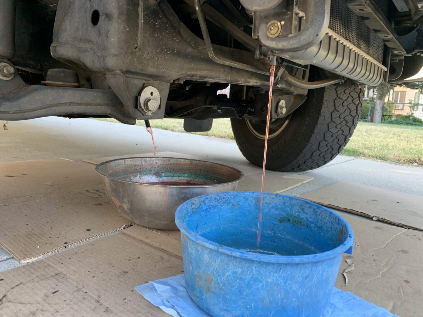 How to Drain and Fill Coolant ( V6): 1st Gen Toyota Tacoma - The Track  Ahead