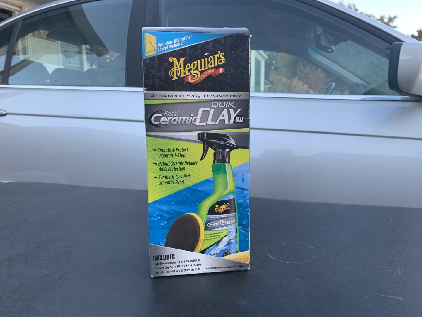Meguiar's Smooth Surface Clay Kit vs Meguiar's Hybrid Ceramic Quik Clay Kit  – What's the Difference? 