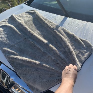 Chemical Guys Woolly Mammoth Microfiber Drying Towel Review