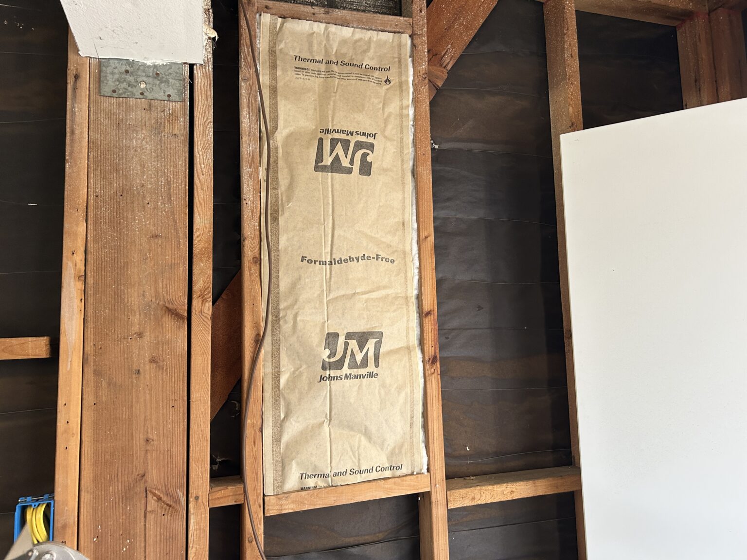 How to Insulate your Garage Walls with Fiberglass Insulation - The ...