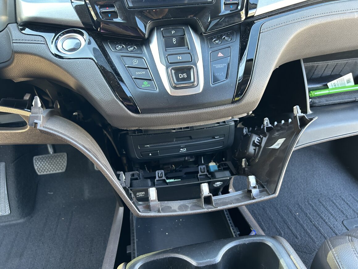 How to Disable Auto Idle Stop with the Idlestopper: 5th Gen Honda Odyssey (2018-2024)