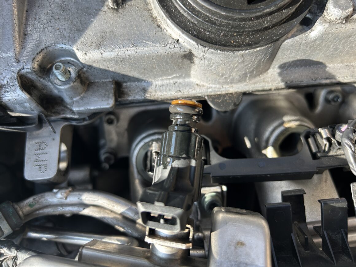 Changing Out the Fuel Injector O-Rings: Audi TT MK1 (2000-2006)