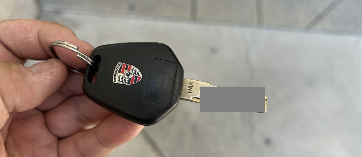 Replacement Key Options: Porsche 911 996 (1999-2005)