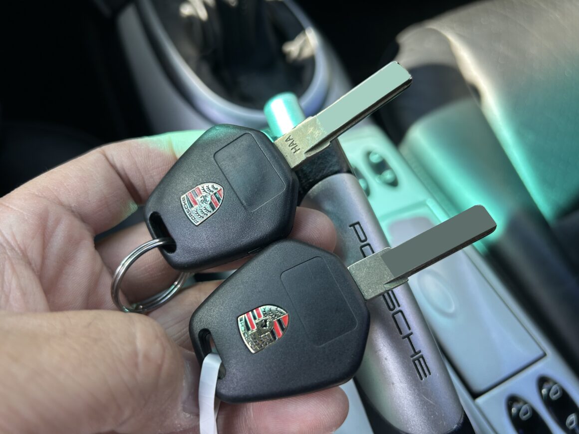 Replacement Key Options: Porsche 911 996 (1999-2005)