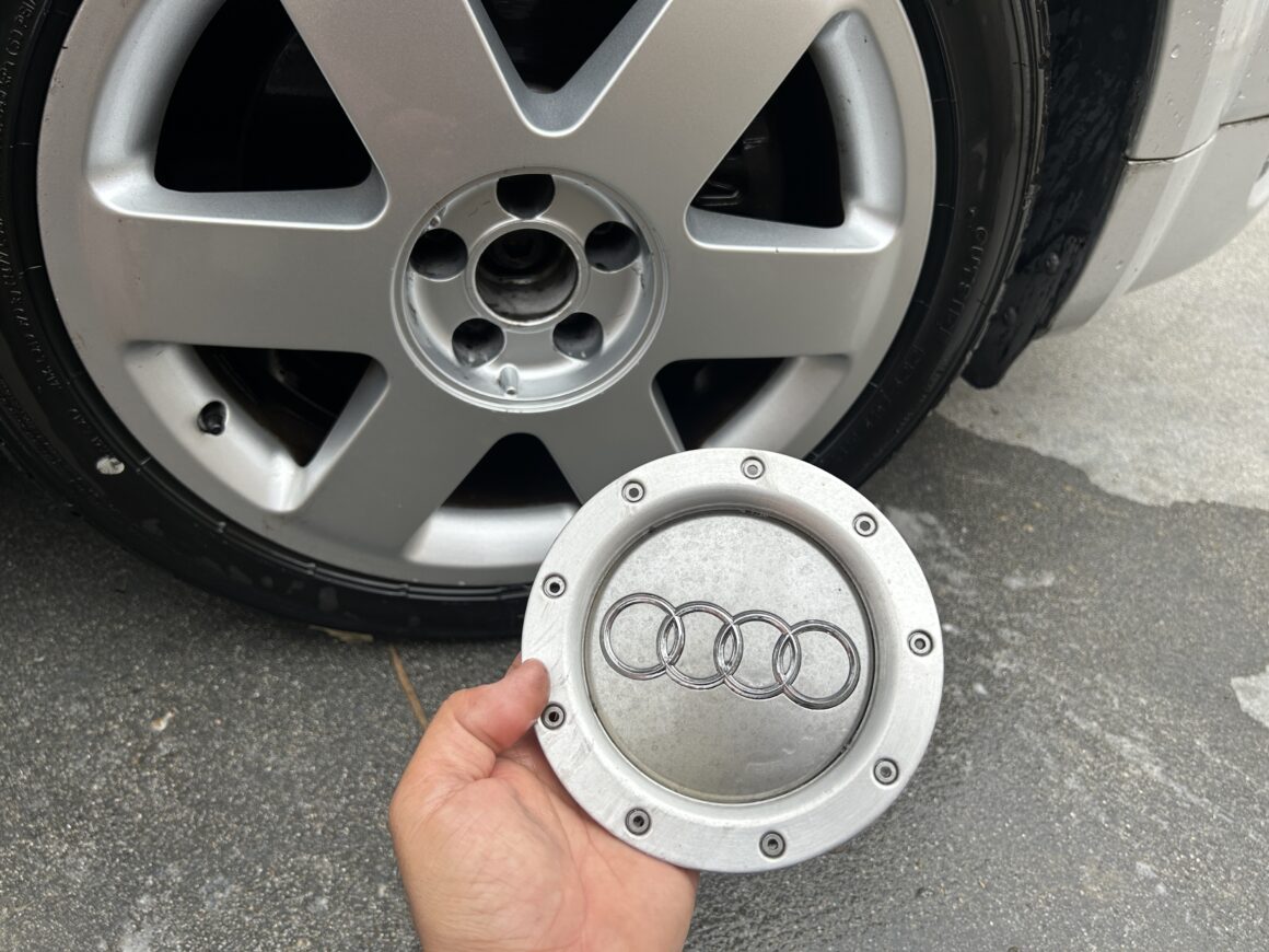 Wheel Center Caps Not Staying Put: Audi TT MK1 (2000-2006)